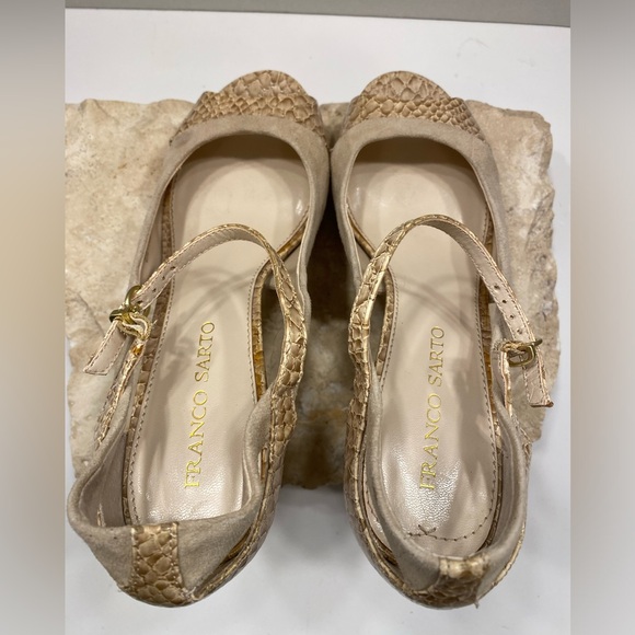 Franco Sarto Sulu Beige Sueded Leather Snake Print Peep Toe Platform Pumps Sz 10 - Picture 11 of 16